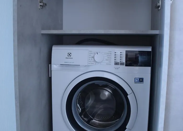 New 1930s Quiet W/ac - 2 Bedroom アパート ソフィア