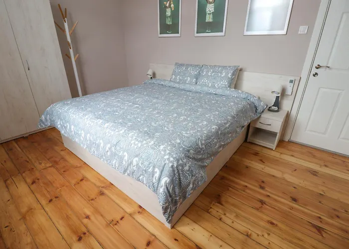 New 1930s Quiet W/ac - 2 Bedroom アパート